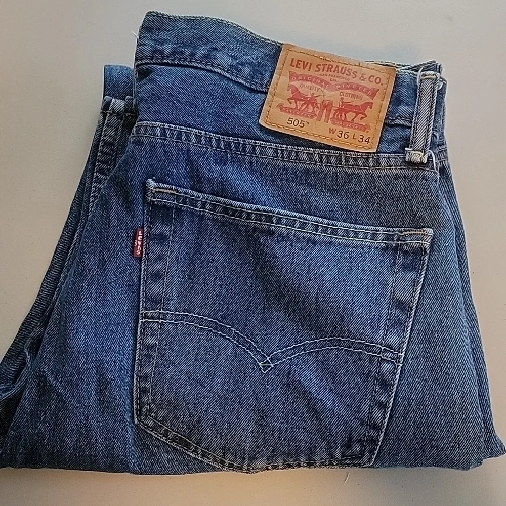 Levi's 505